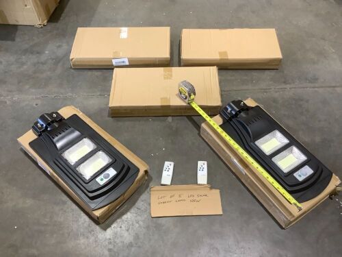 Lot of (5) LED Solar Street Lamps - Lot 871