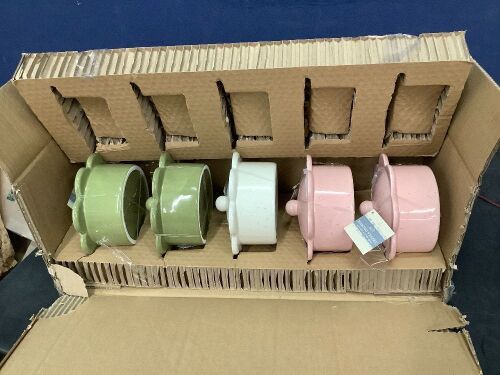 Case of Bullseye's Playground Baking Dishes Bakeware