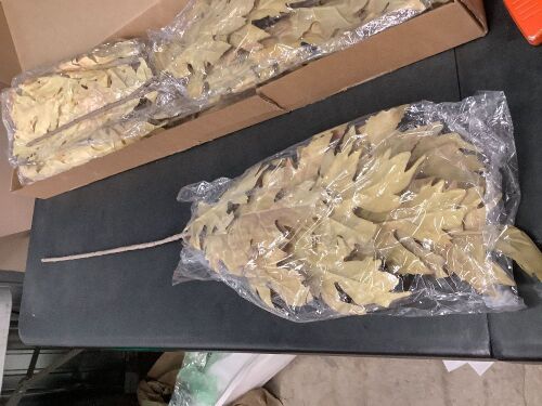 Box of Artificial Autumn Oak Leaf Branches
