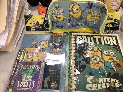 Minions & Monsters 7-Piece Calculator Set