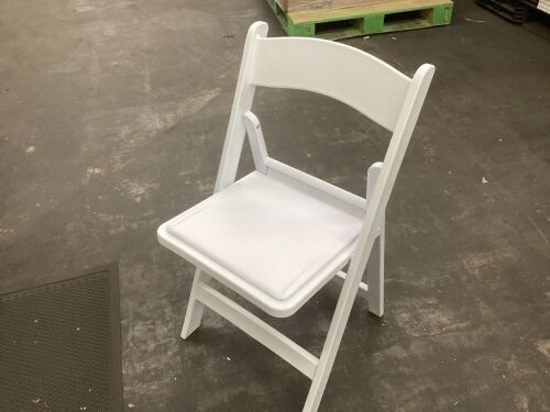4 Pack White Folding Chairs