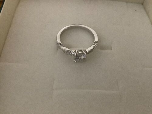 AmoreNel Solitaire Moissanite Engagement Ring