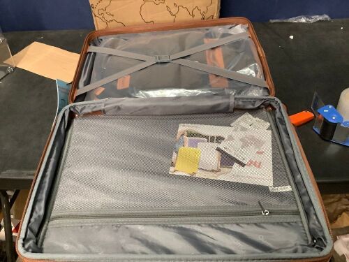 Rosamo Expandable Hardside, 20in Suitcase