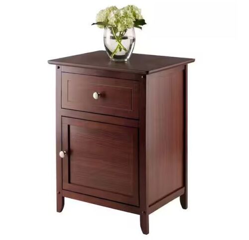 Winsome Eugene Accent Table Walnut