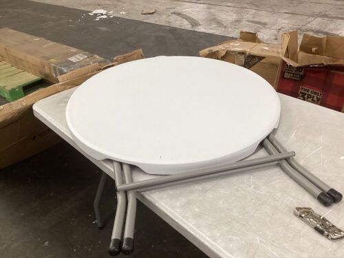 32" Round Folding Portable Plastic Dining Table White