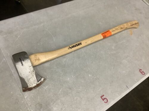 Husky 4LB Single Bit Michigan Axe with 35" American Hickory Handle