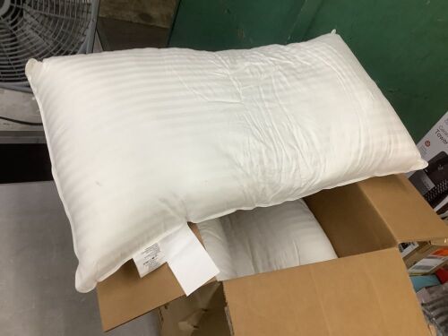 Beckham Hotel Collection Down Alternative Pillow, 2 Pack