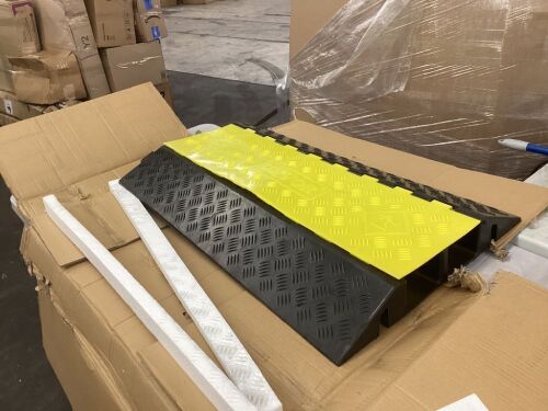 VEVOR Cable Protector Ramp