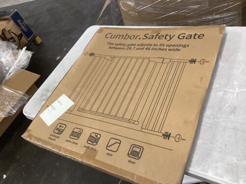 Cumbor Auto Close Baby Gate