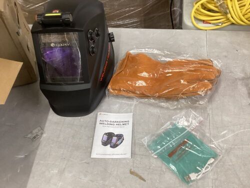 Auto Darkening Welding Helmet
