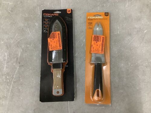 Lot of (2) Fiskars Garden Knife Tools