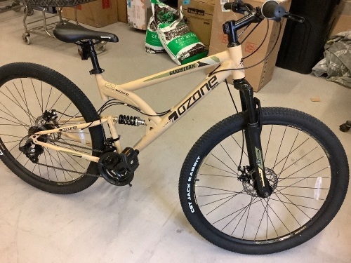 Ozone Sandstorm Mountain Bike, Appears New - Lot 7
