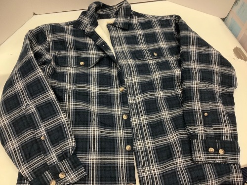 Red Head, Men's Fleece Lined Flannel, Medium - Lot 108