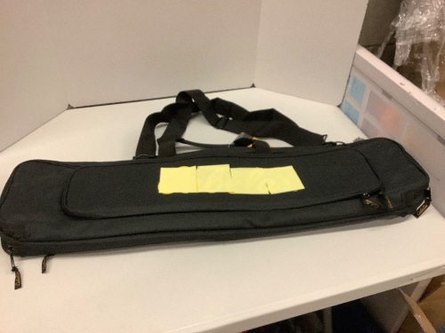 Deluxe 8-Rod Ice Bag - Lot 129