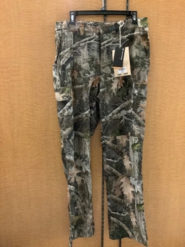 Red Head Tec-Lite Pant, Size Medium - Lot 132