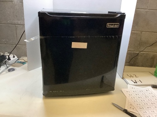 Magic Chef 1.7 Cu Ft. Compact Refrigerator, Appears New - Lot 230