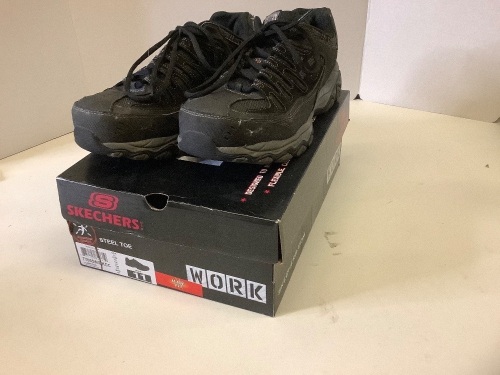 Skechers Steel Toe Men's Size 11, Ecommerce Return, Used - Lot 324