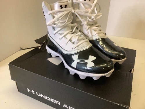 Under Armor Highlight RM Men's Size 8, Ecommerce Return - Lot 325