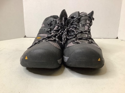 Keen Waterproof Shoes, Men's Size 9.5 - Lot 336