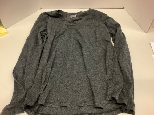 Natural Selections Women's Long Sleve Shirt, Size XL - Lot 351