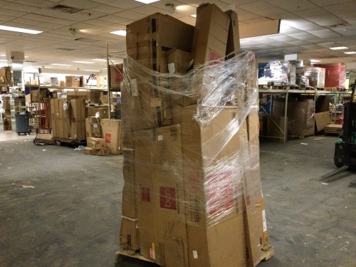 Untouched and Unsorted Pallet of BCP Returns. SEE PICTURES. Lots fo Umbrellas!! Great for Resale - Lot 57