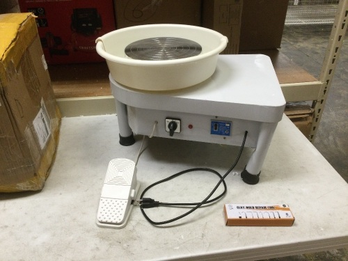 Vevor Pottery Wheel with Foot Pedal and Detachable Basin. New with Bent Leg. Tested and Works - Lot 271