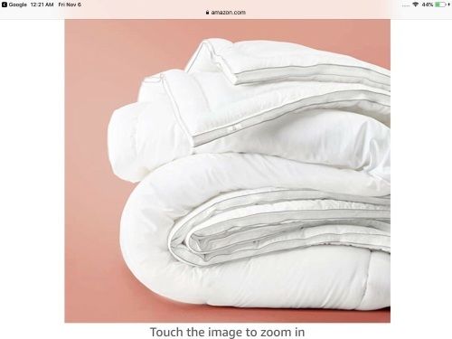 Codi AIR - Best All Season Organic Eucalyptus Lightweight Comforter King/Cal King Size – Breathable Hypoallergenic Soft Blanket. Appears New  - Lot 309