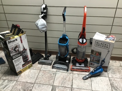 Lot of Store Return Vacuum Cleaners. Untested and Unknown Conditions - Lot 462