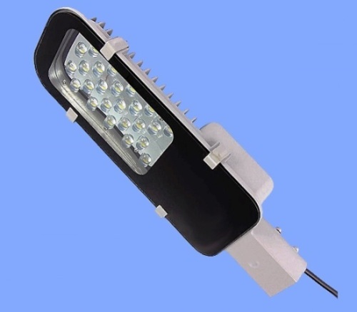 LED Street Flood Light Kit, 24W. Appear New - Lot 621