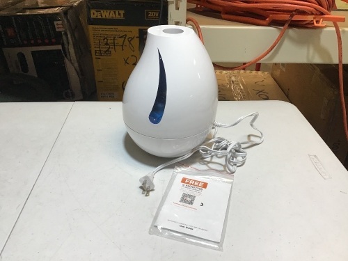 TaoTronics Ultrasonic Humidifier. Appears New - Lot 627