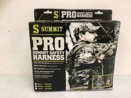 Summit Pro Safety Harness, E-Comm Return - Lot 224O