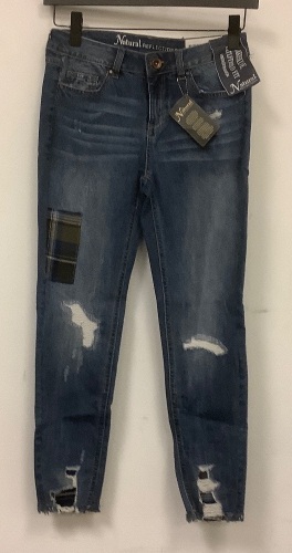 Natural Reflections Womens Jeans, 2, Appears New - Lot 261O