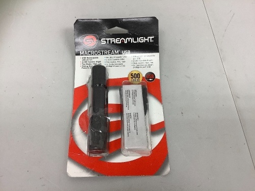 Streamlight Flashlight, Powers Up, E-Commerce Return - Lot 289