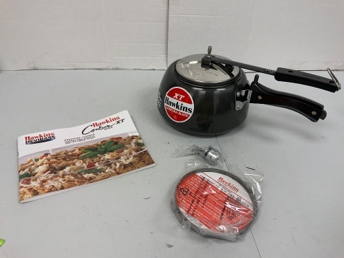 XT Hawkins Pressure Cooker, E-Comm Return - Lot 351