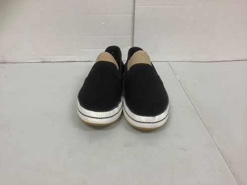 Uggs for Women, 9.5, E-Comm Return - Lot 591o