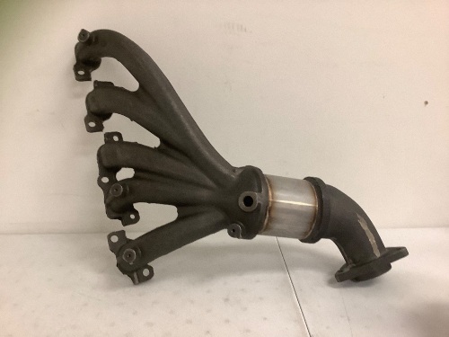 Exhaust Manifold Catalytic Converter for Chevy Colorado GMC Canyon Hummer H3, E-Comm Return - Lot 683O