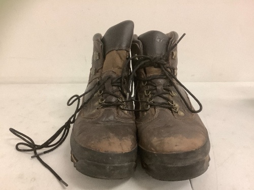 Mens Boots, 11D, E-Commerce Return - Lot 744O