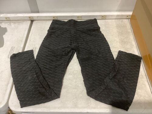 Lot of (13) Black Leggings, Small - Lot 576