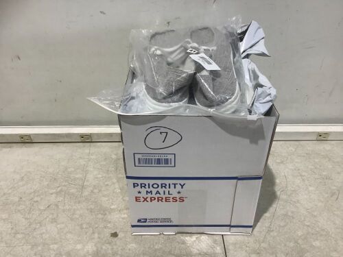 Lot of (7) Gray Shoes, Size 41  - Lot 276