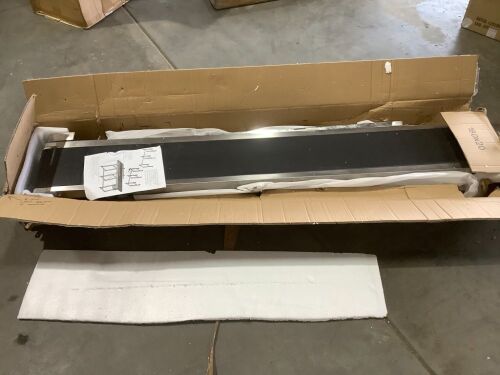 VEVOR Two-Way Belt Conveyor - Unknown if Complete  - Lot 373