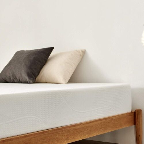 Jingxun 7 Inch Premium Gel Multi Layered Memory Foam Mattress, Twin  - Lot 184
