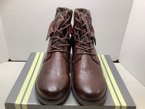 Natural Reflections,  Carleigh, womens 11, Appears New  - Lot 348