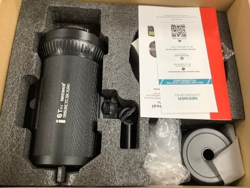 Neewer i6T EX 600W TTL Wireless HSS Flash - Lot 598