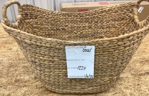Large Multi-Purpose Seagrass Storage Basket w/ Handles - Lot 1224
