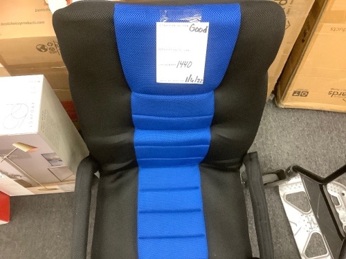 Gaming Floor Chair w/ 360-Degree Swivel, Armrest, Adjustable Backrest - Lot 1440