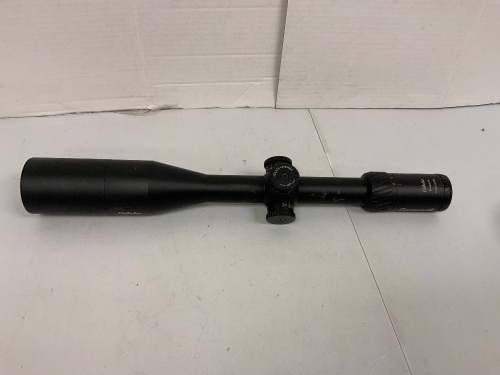 Riflescope, E-Commerce Return - Lot 12