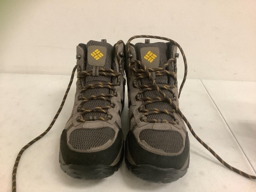 Columbia Boots for Men, Size 11, Appears New - Lot 107G