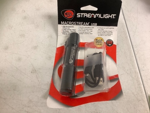Streamlight MacroStream, E-Comm Return - Lot 141G
