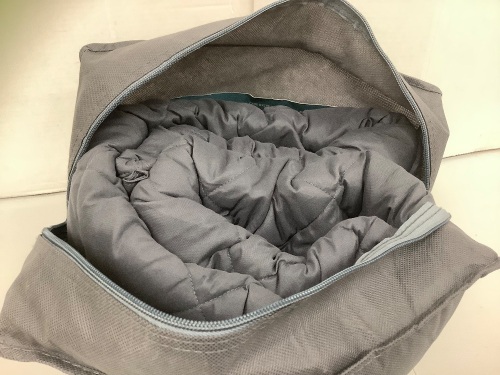 Viki Cooling Weighted Blanket 20lbs, E-Commerce Return - Lot 259