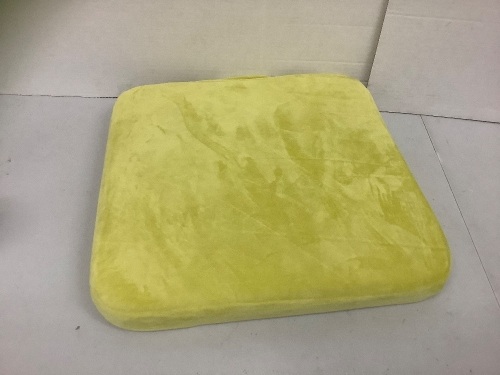 Lot of (2) CHIC-COMFORT Memory Foam Square Seat Cushions, E-Comm Return - Lot 280
